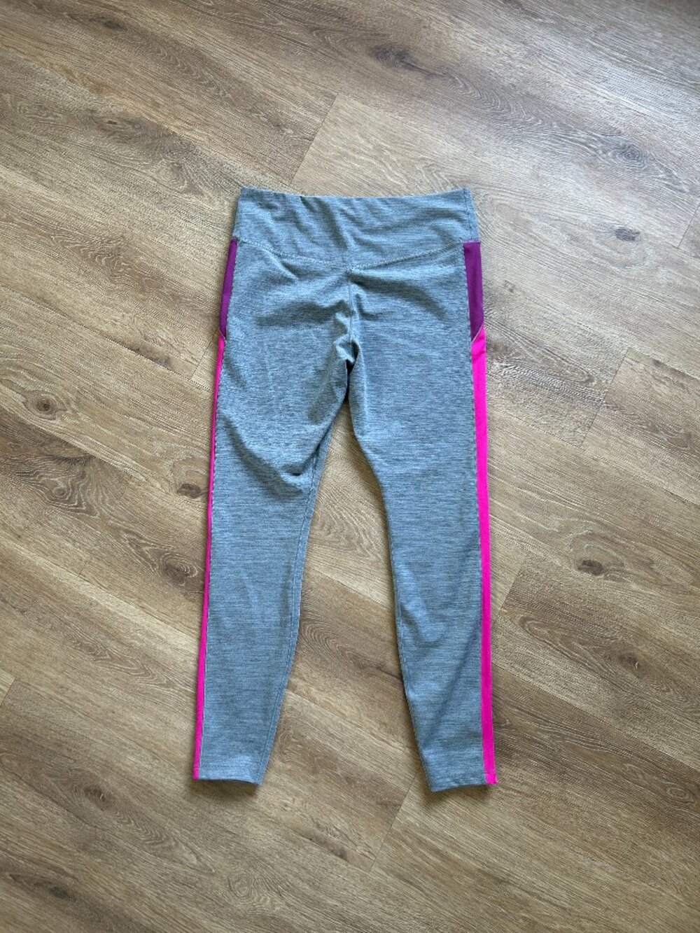 Nike One Women's Mid-Rise Color-Block Leggings DM7270-068 Size Large Grey - Picture 4 of 4